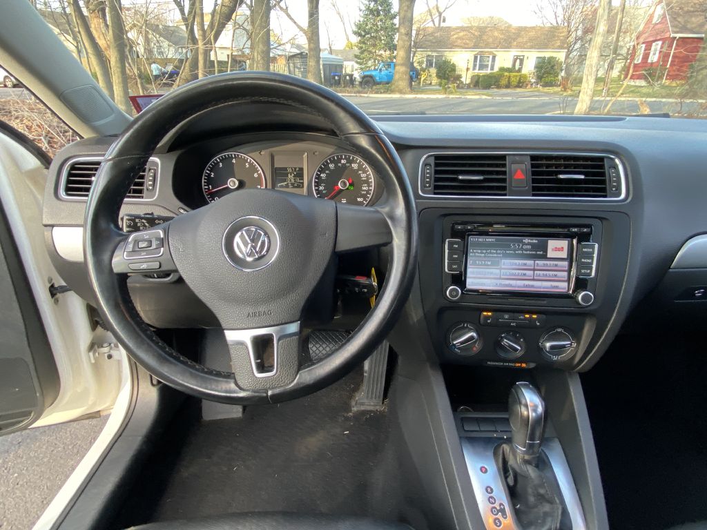 VOLKSWAGEN JETTA 2013 VOLKSWAGEN JETTA 3VWDP7AJ5DM376027
