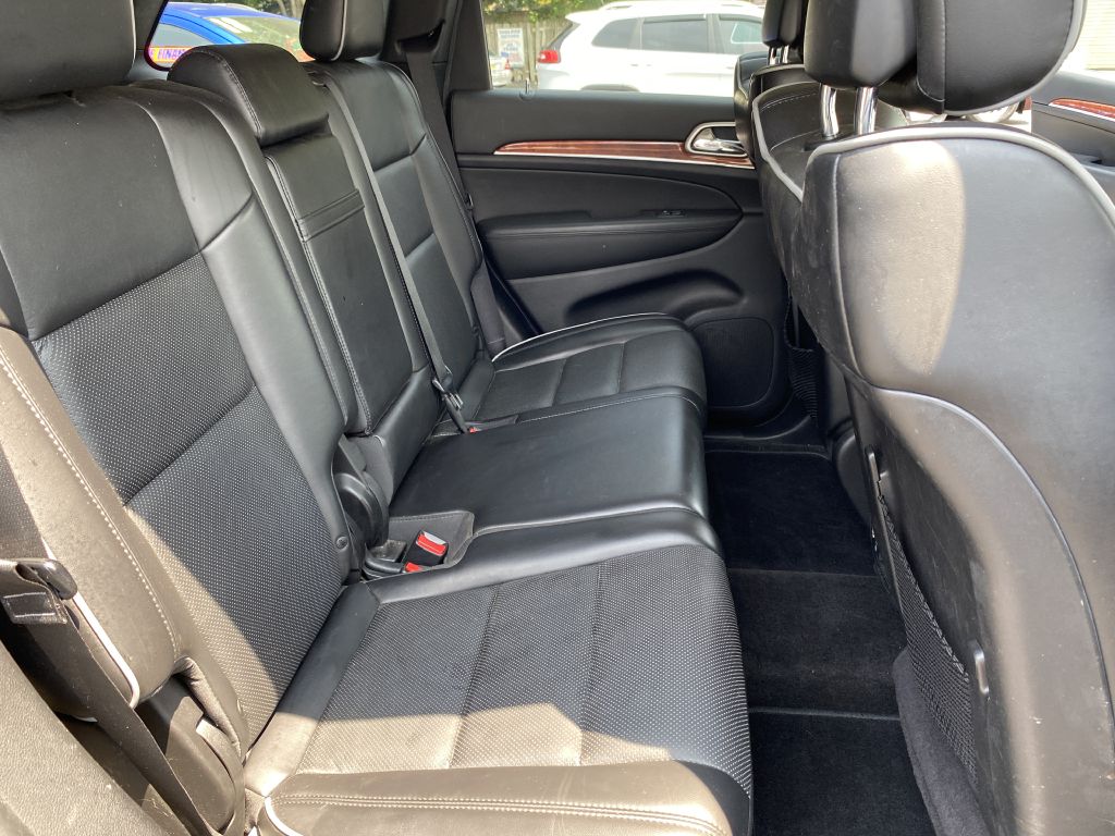JEEP GRAND CHEROKEE 2011 JEEP GRAND CHEROKEE 1J4RR6GT4BC564939