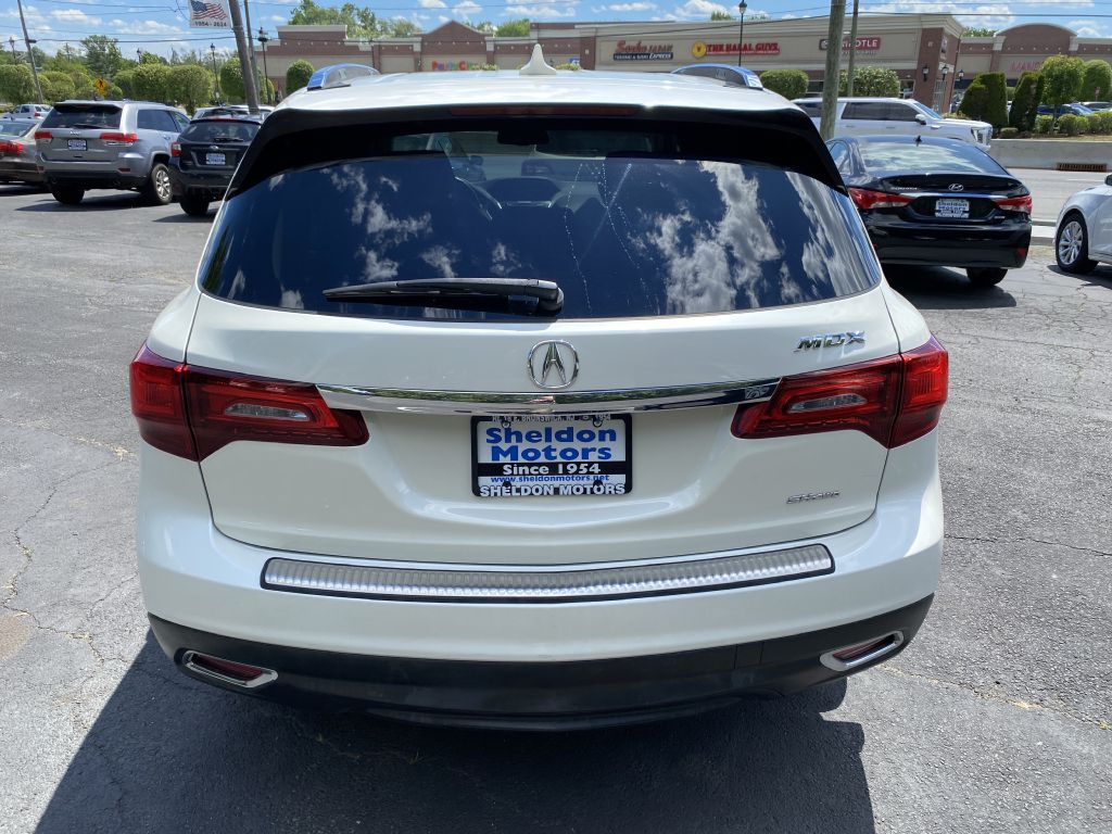 Photo 4 of this ACURA TECH AWD MDX TECH AWD