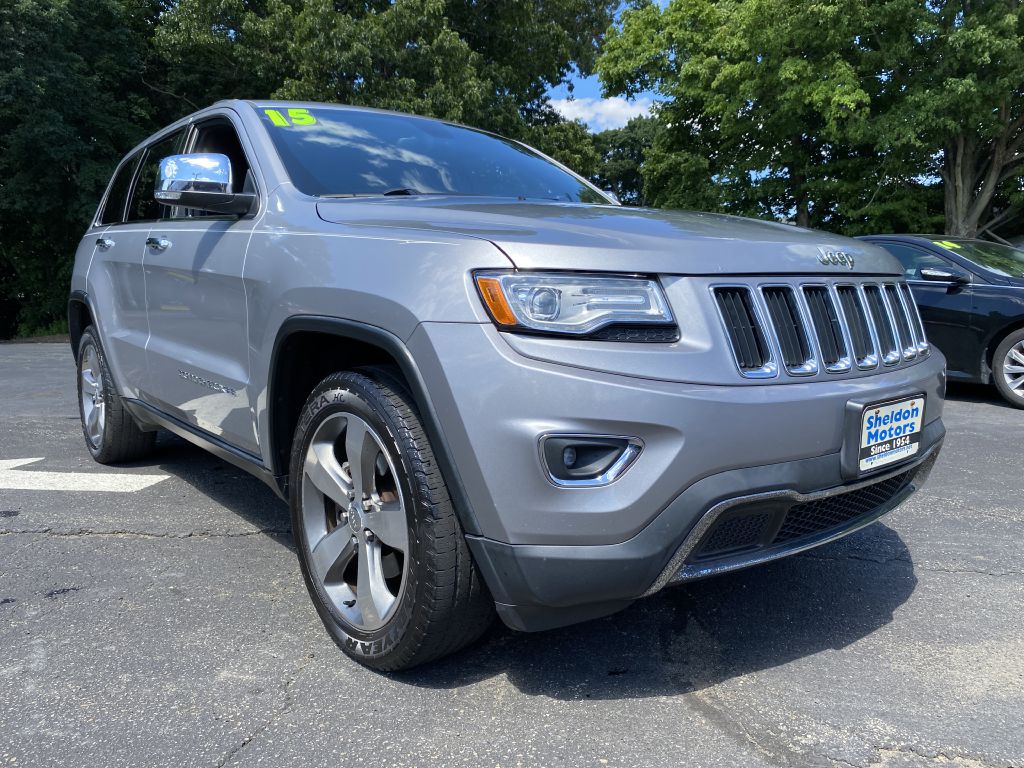 Photo 3 of this JEEP GRAND CHEROKEE