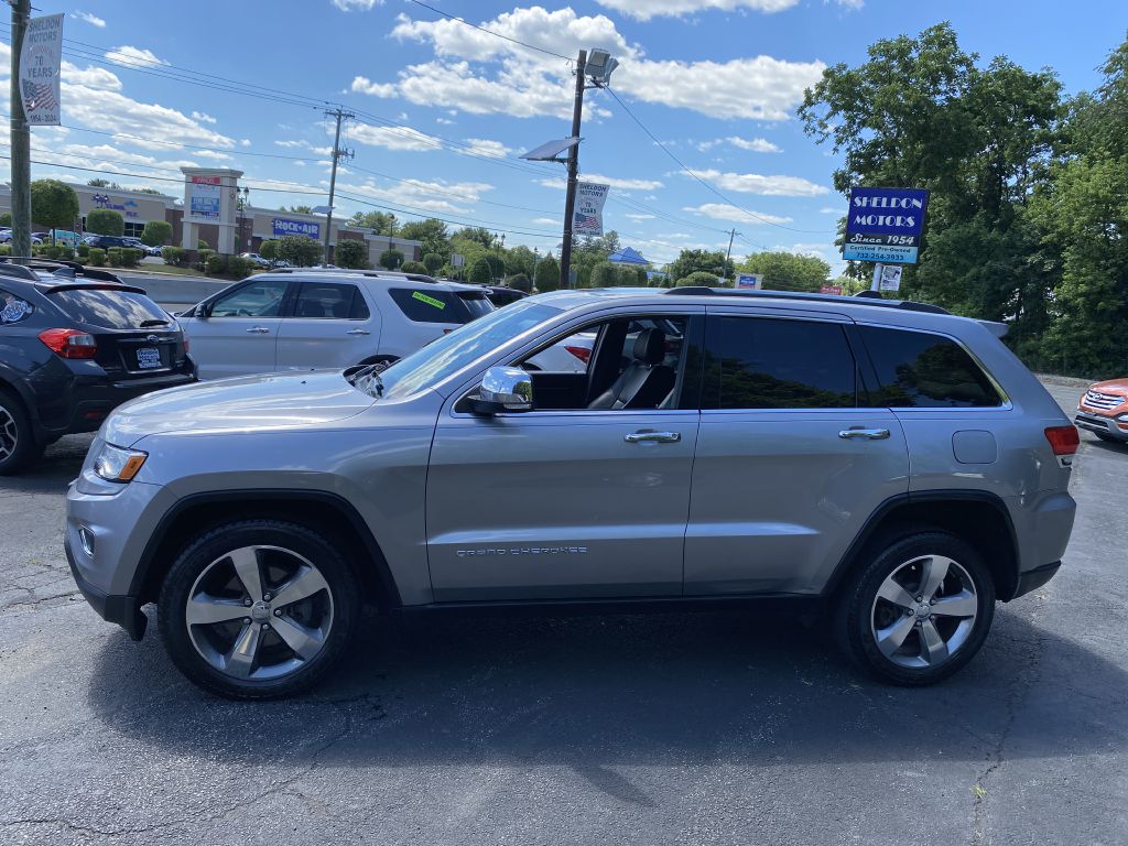 Photo 9 of this JEEP GRAND CHEROKEE