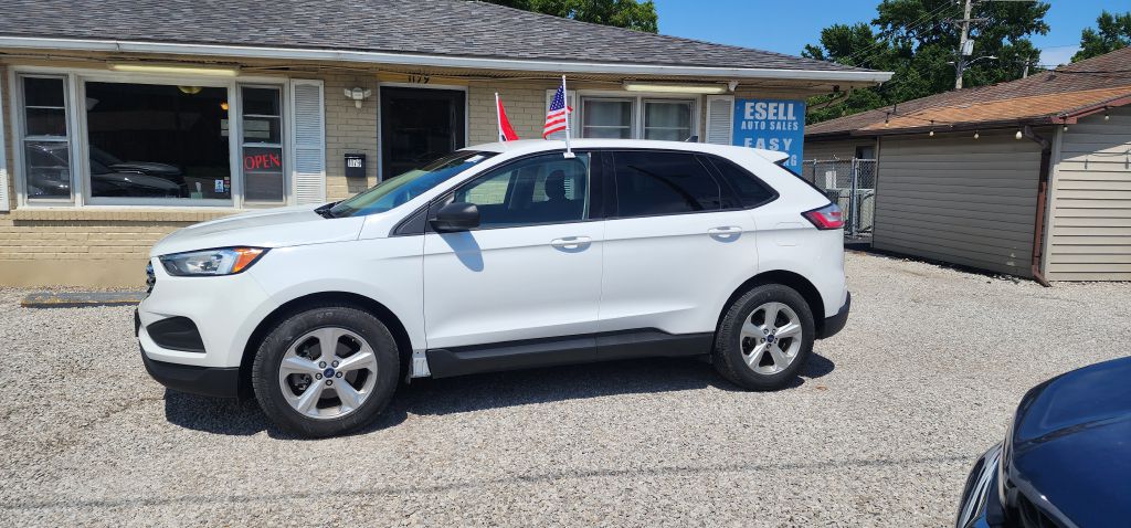 View vehicle photo 7