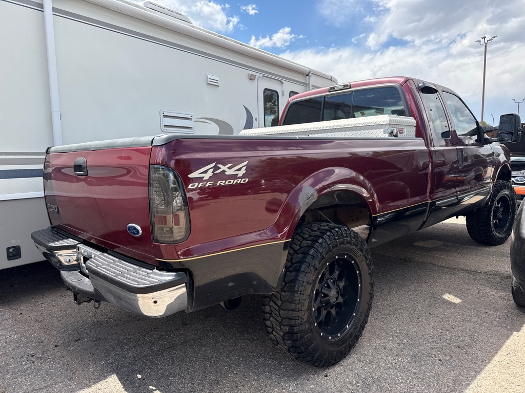 Photo 2 of this FORD F250