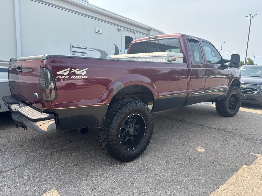 Photo 10 of this FORD F250