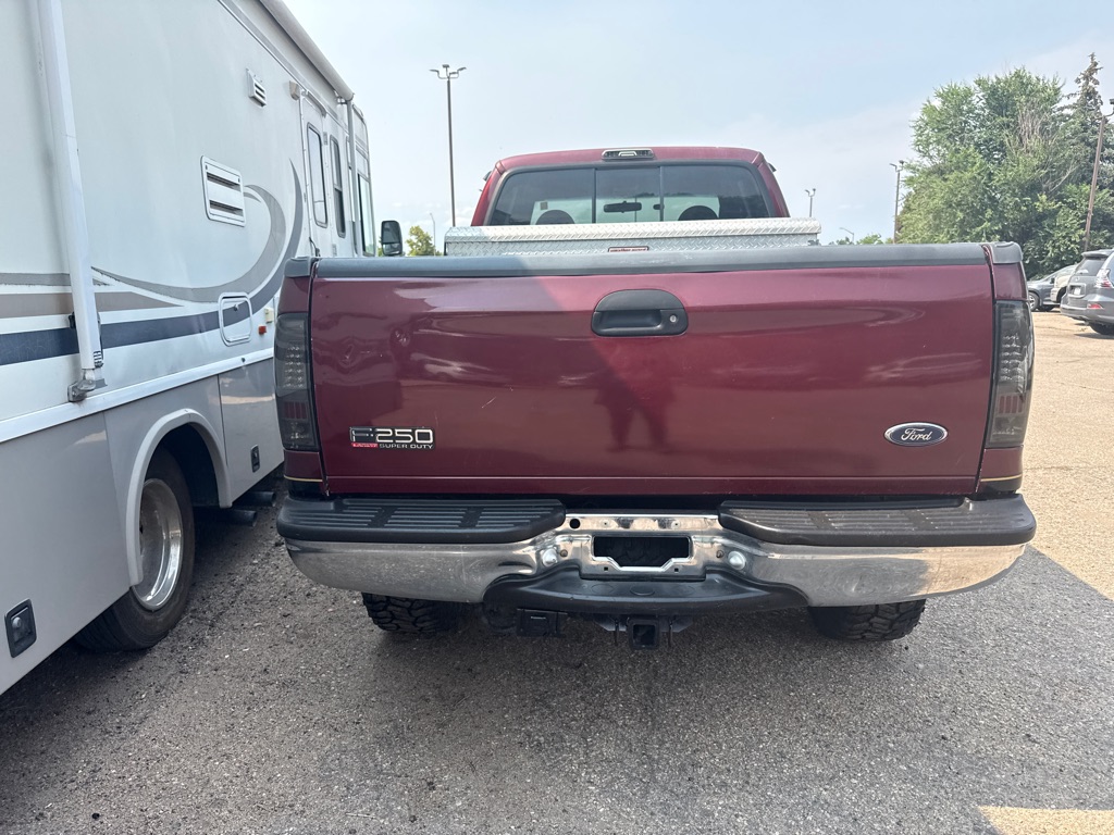 Photo 11 of this FORD F250