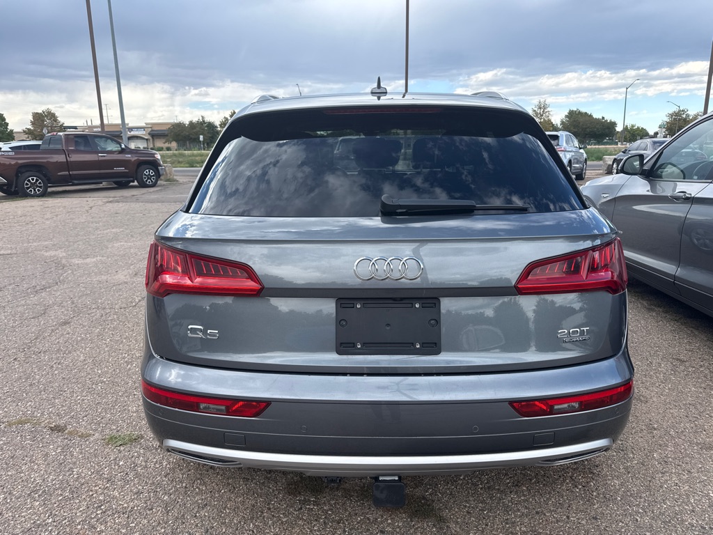 Photo 9 of this AUDI Q5