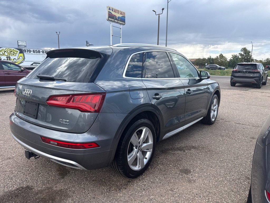 Photo 8 of this AUDI Q5