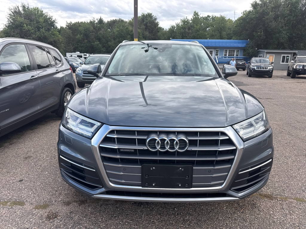 Photo 6 of this AUDI Q5