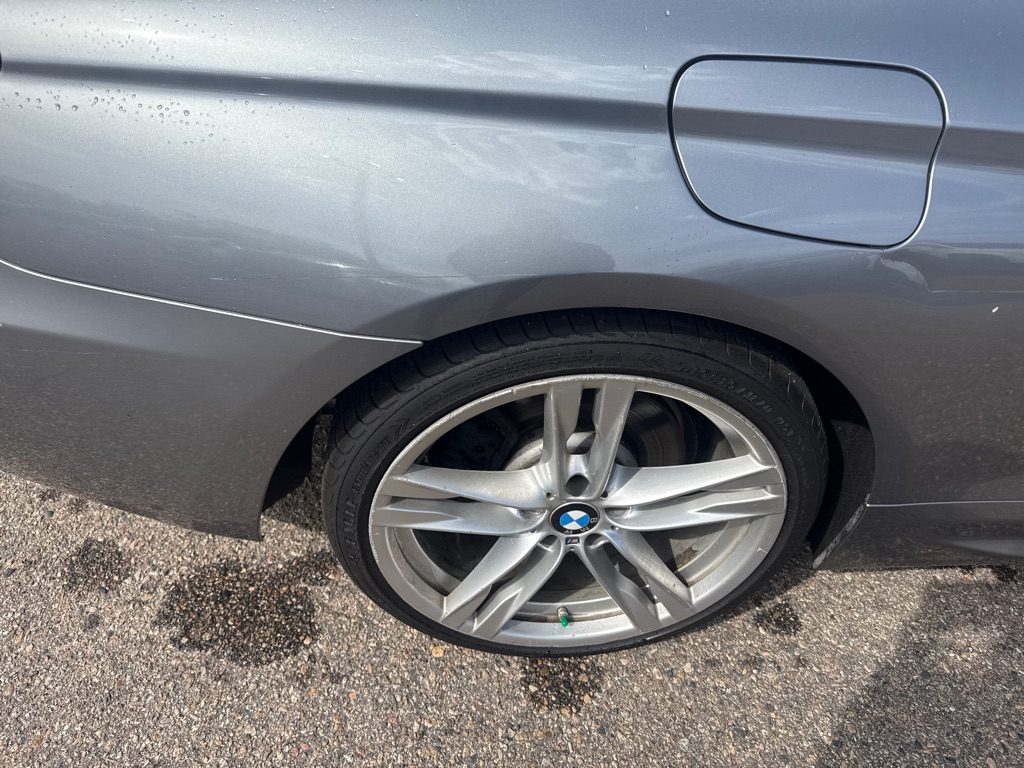 Photo 10 of this BMW 650