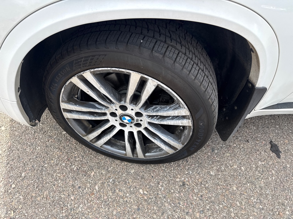 Photo 8 of this BMW X5
