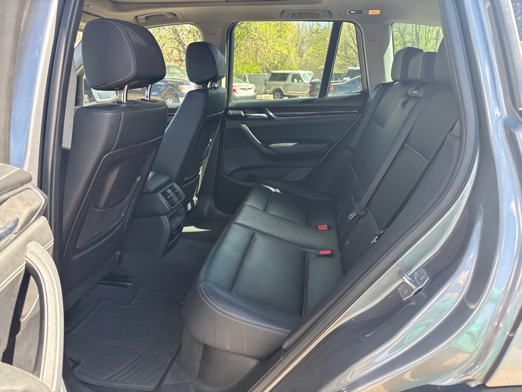 Photo 8 of this BMW X3