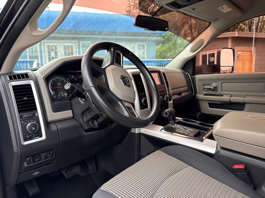 Photo 10 of this DODGE RAM 1500