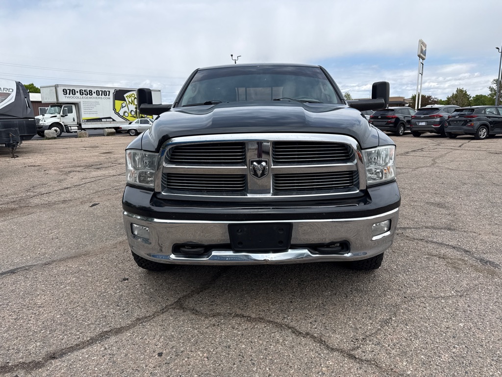 Photo 2 of this DODGE RAM 1500