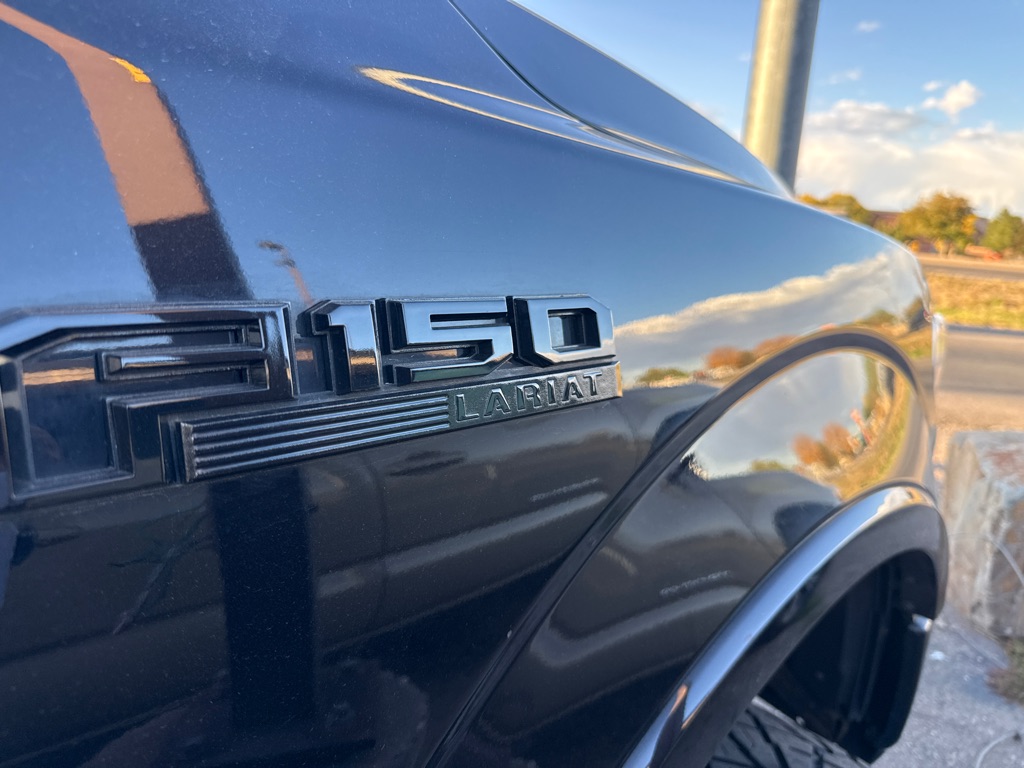 Photo 10 of this FORD F150