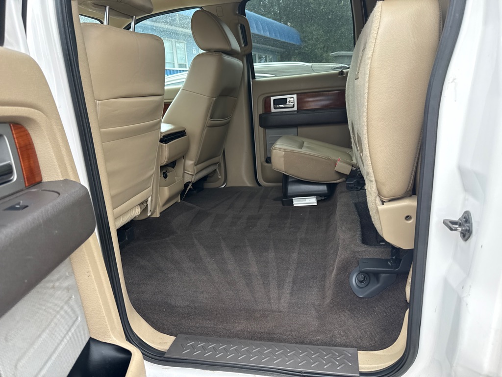 Photo 14 of this FORD F150