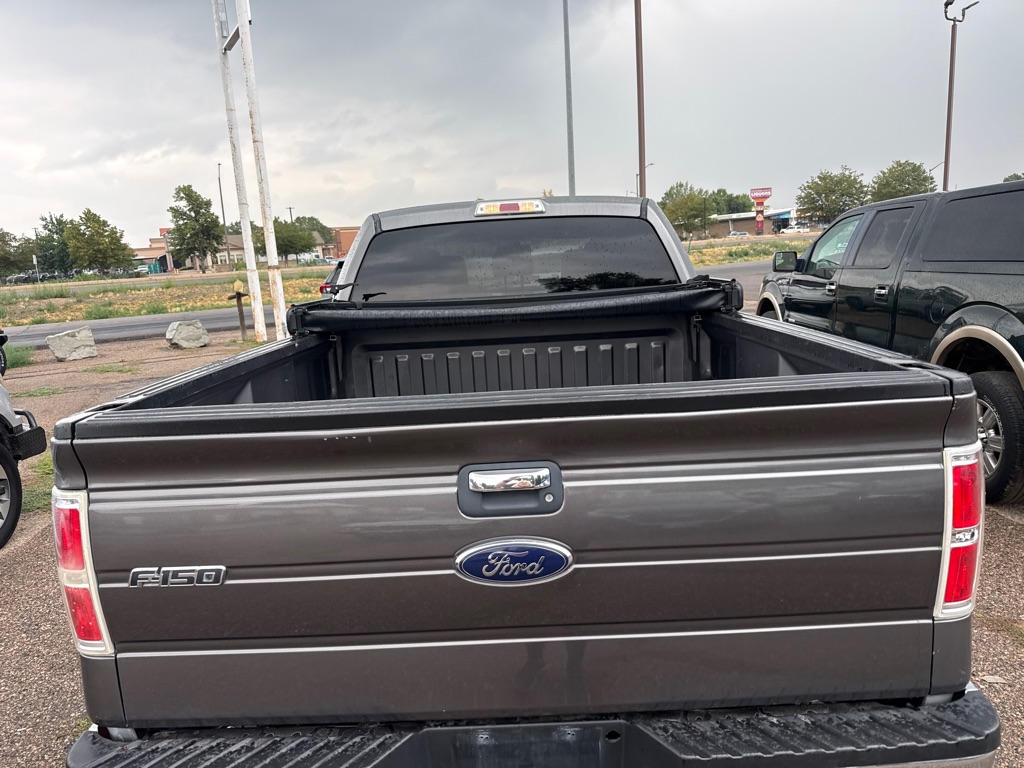 Photo 12 of this FORD F150