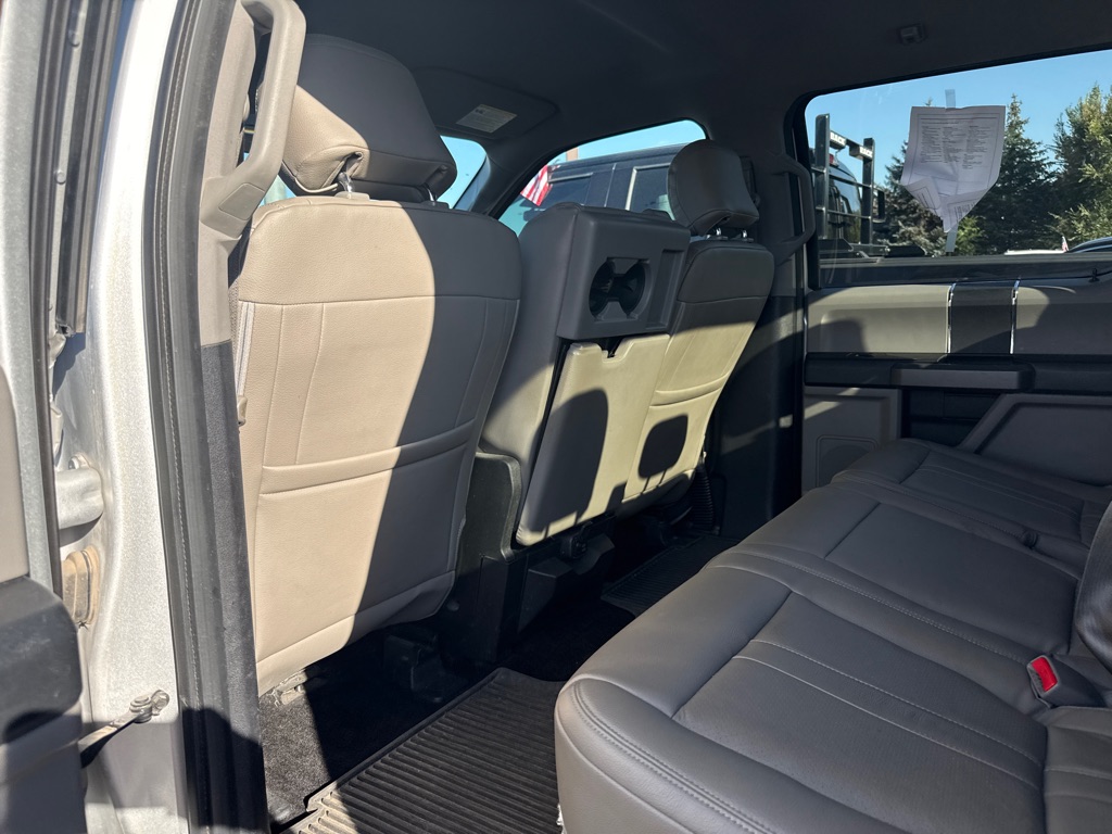 Photo 12 of this FORD F150