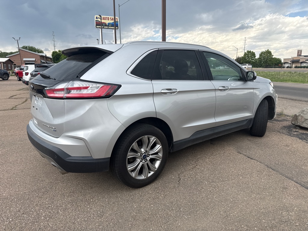 Photo 4 of this FORD EDGE