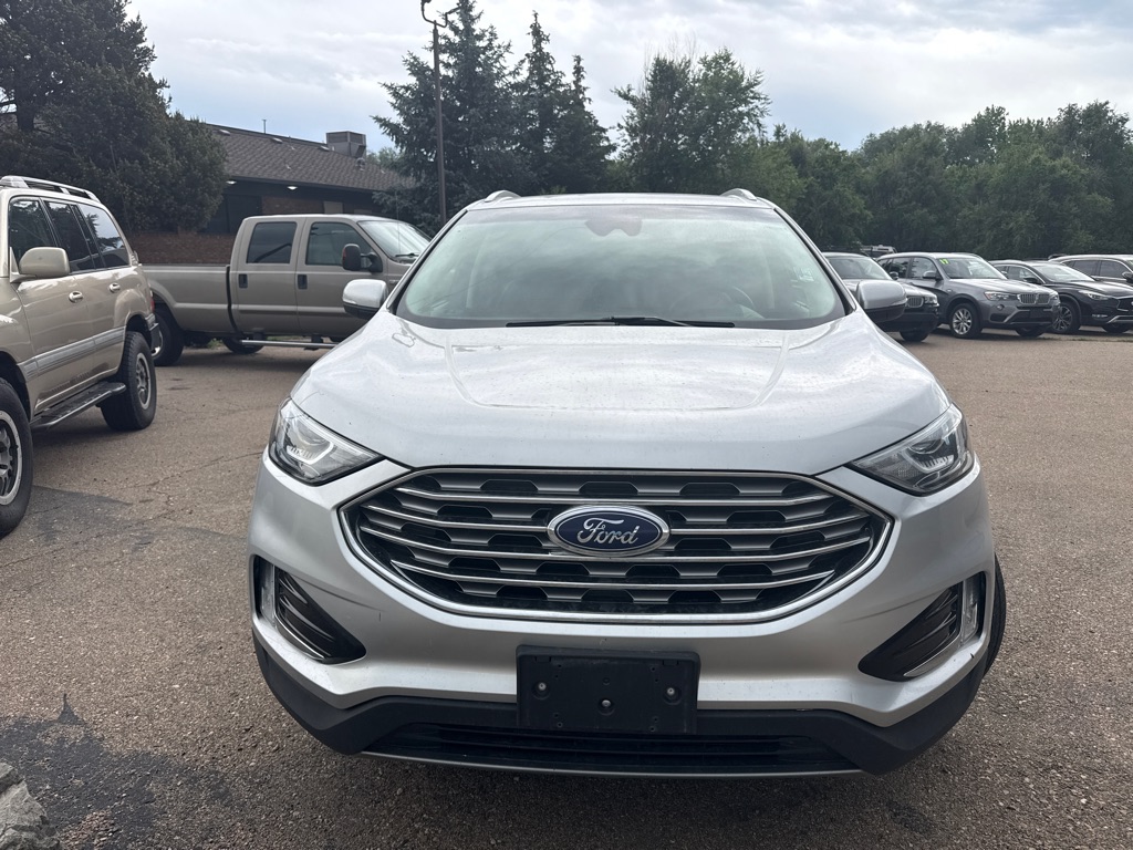 Photo 2 of this FORD EDGE