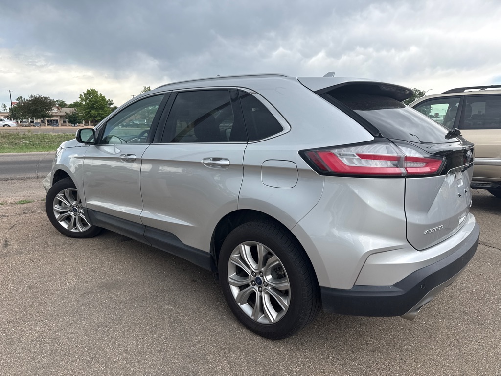 Photo 6 of this FORD EDGE
