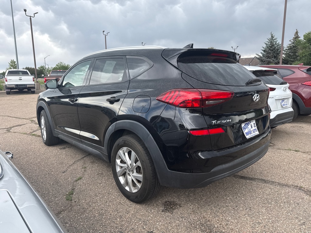 Photo 9 of this HYUNDAI TUCSON