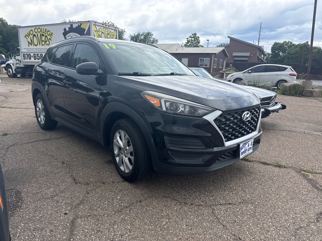Photo 6 of this HYUNDAI TUCSON