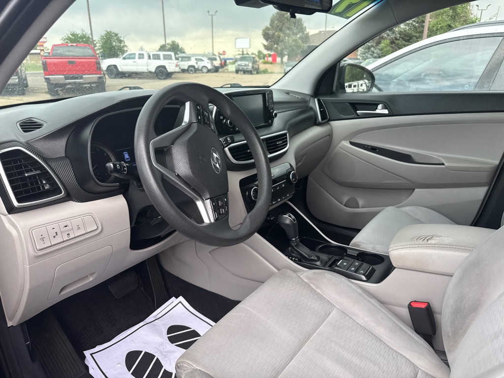 Photo 11 of this HYUNDAI TUCSON