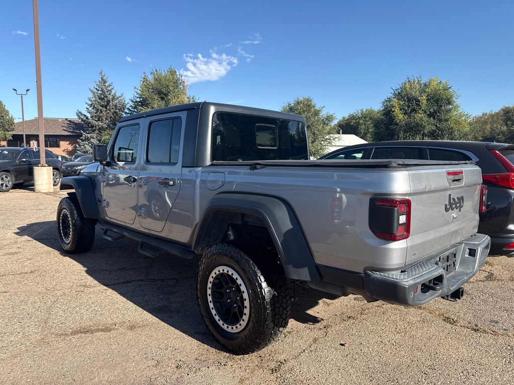 Photo 6 of this JEEP GLADIATOR