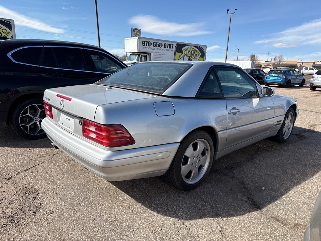 Photo 11 of this MERCEDES-BENZ SL