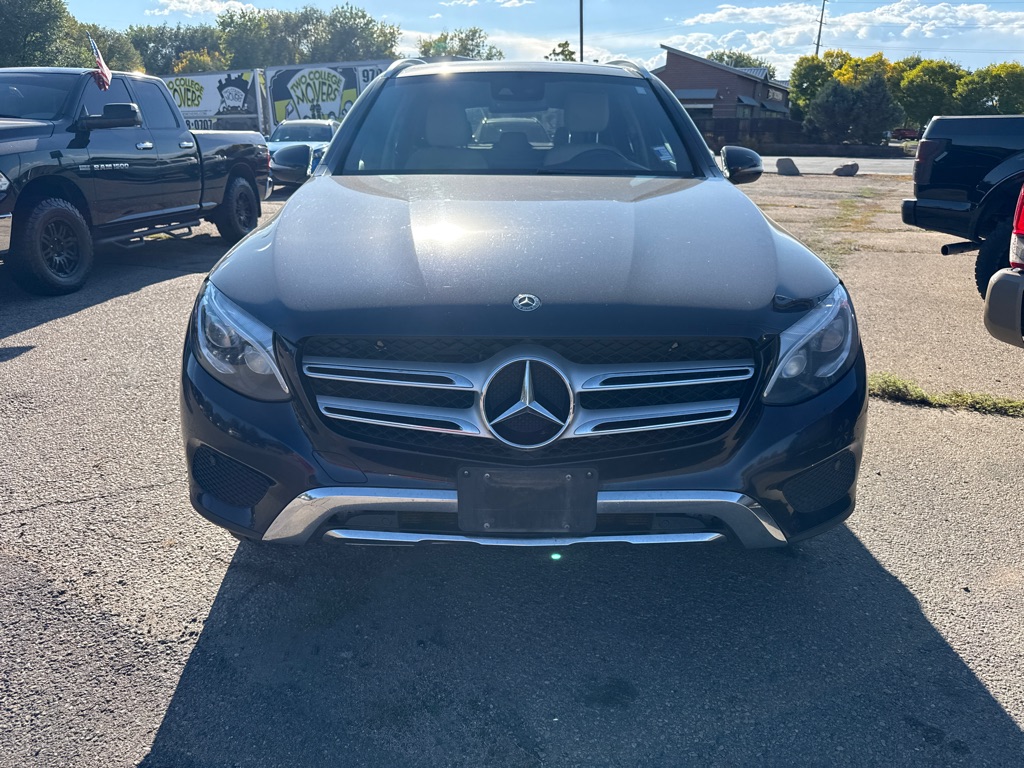 Photo 6 of this MERCEDES-BENZ GLC