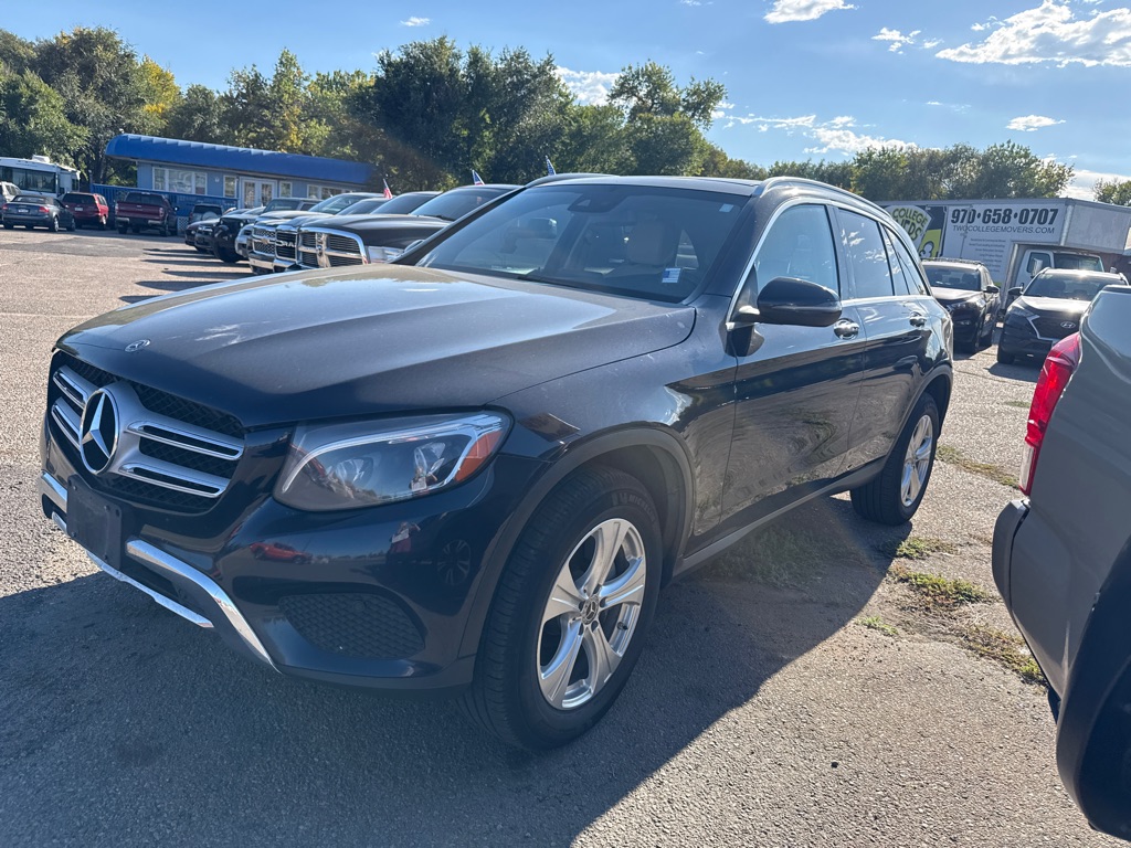 Photo 5 of this MERCEDES-BENZ GLC