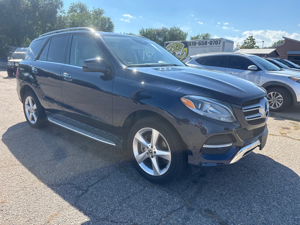 Photo 3 of this MERCEDES-BENZ GLE