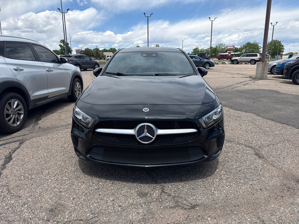 Photo 2 of this MERCEDES-BENZ A