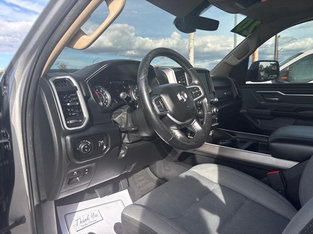 Photo 10 of this RAM 1500
