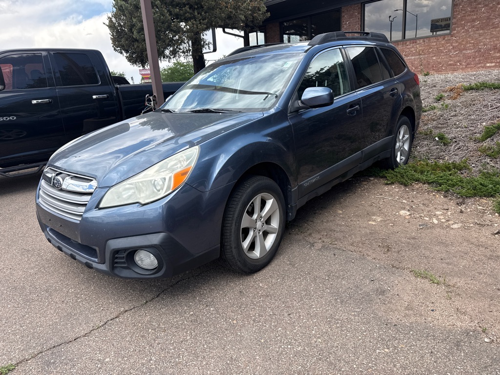 2013 SUBARU OUTBACK
