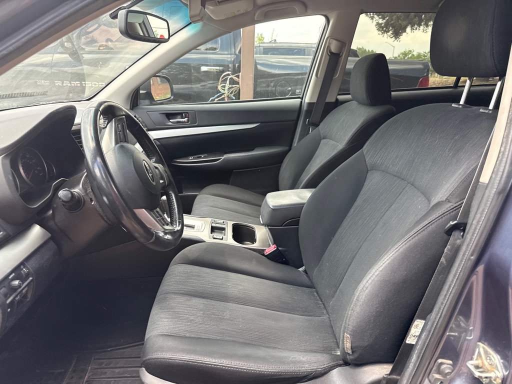 Photo 6 of this SUBARU OUTBACK