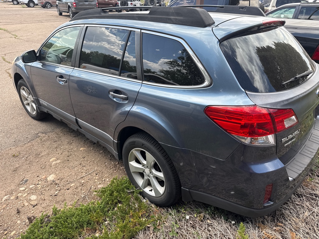 Photo 5 of this SUBARU OUTBACK