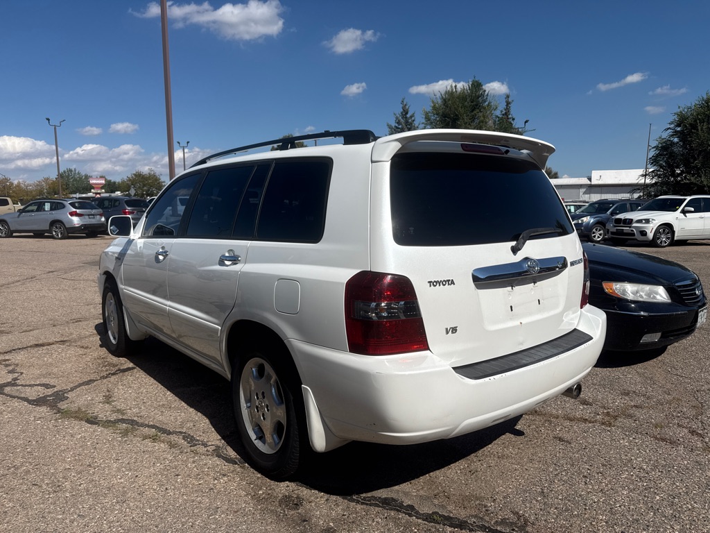 Photo 6 of this TOYOTA HIGHLANDER