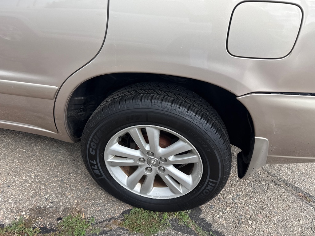 Photo 11 of this TOYOTA HIGHLANDER