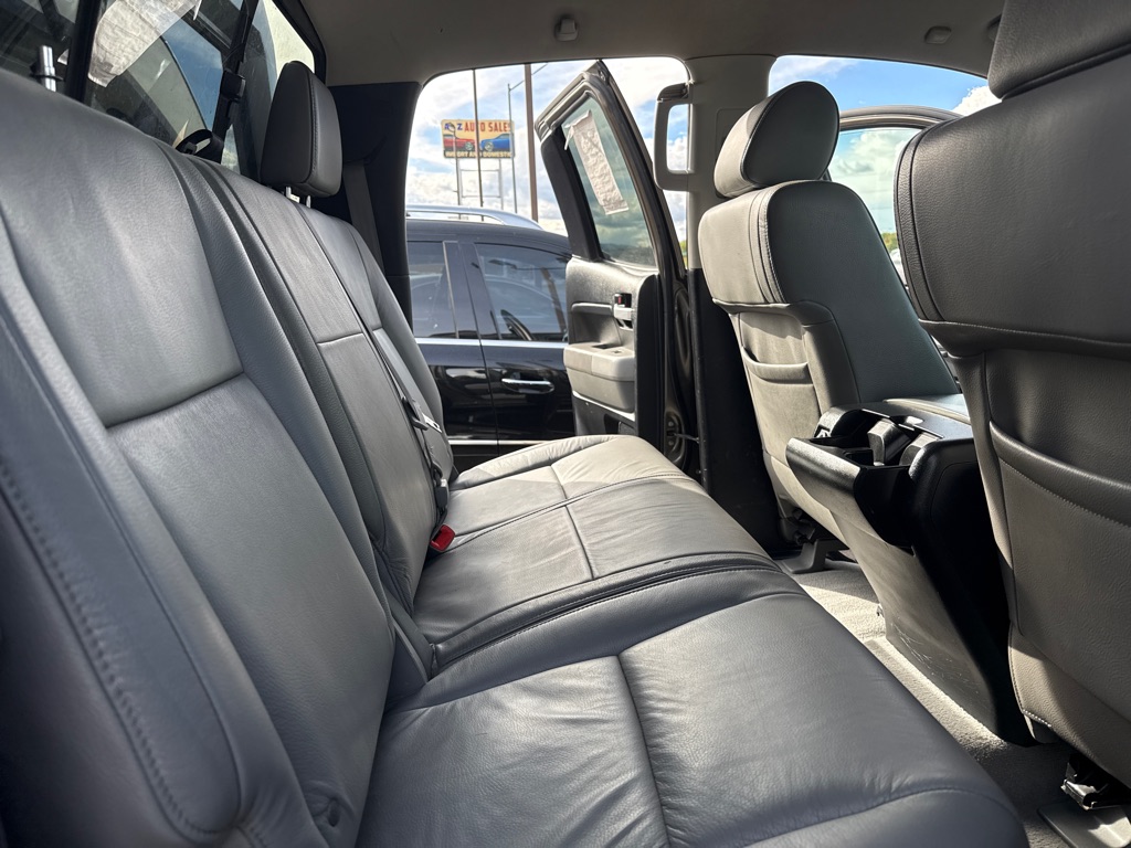 Photo 10 of this TOYOTA TUNDRA