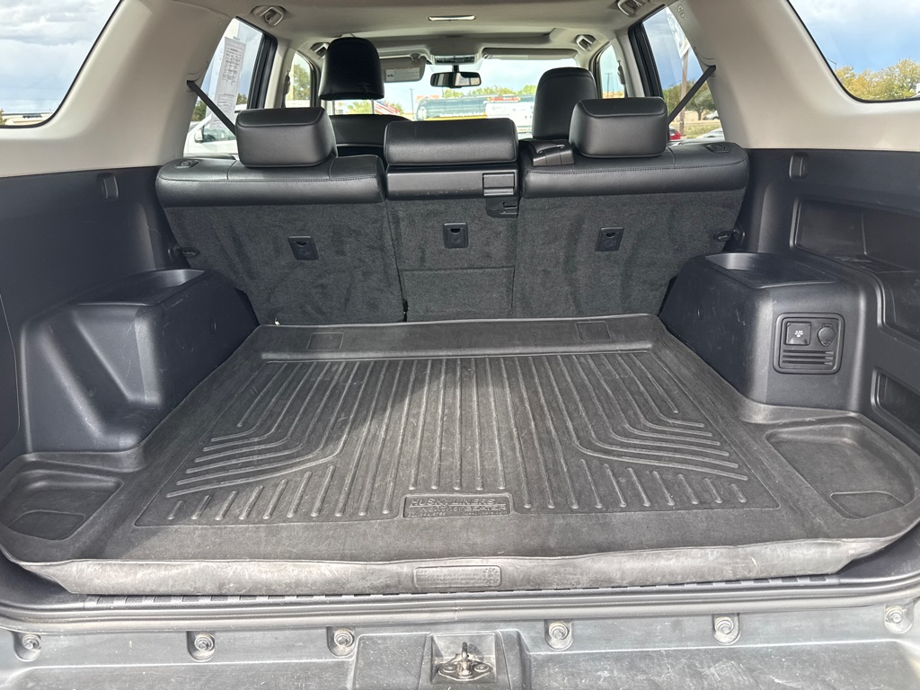 Photo 15 of this TOYOTA 4RUNNER