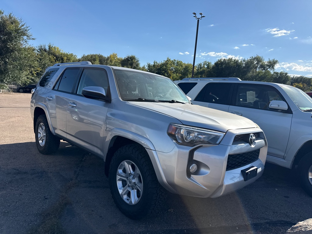 Photo 8 of this TOYOTA 4RUNNER