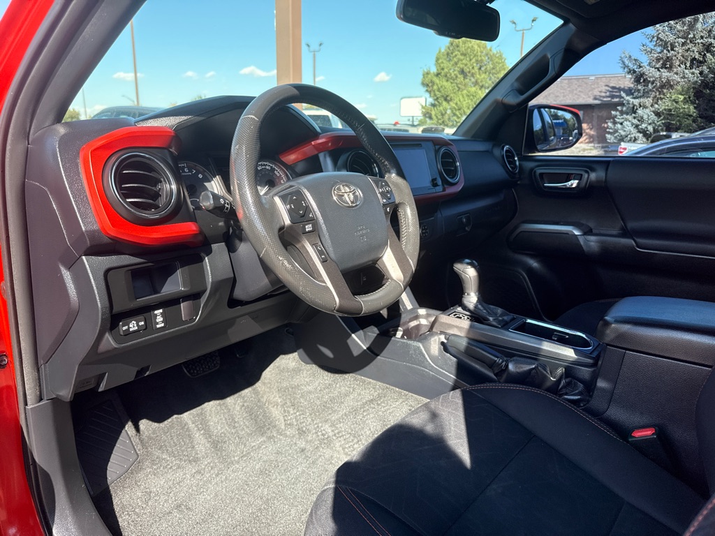 Photo 14 of this TOYOTA TACOMA