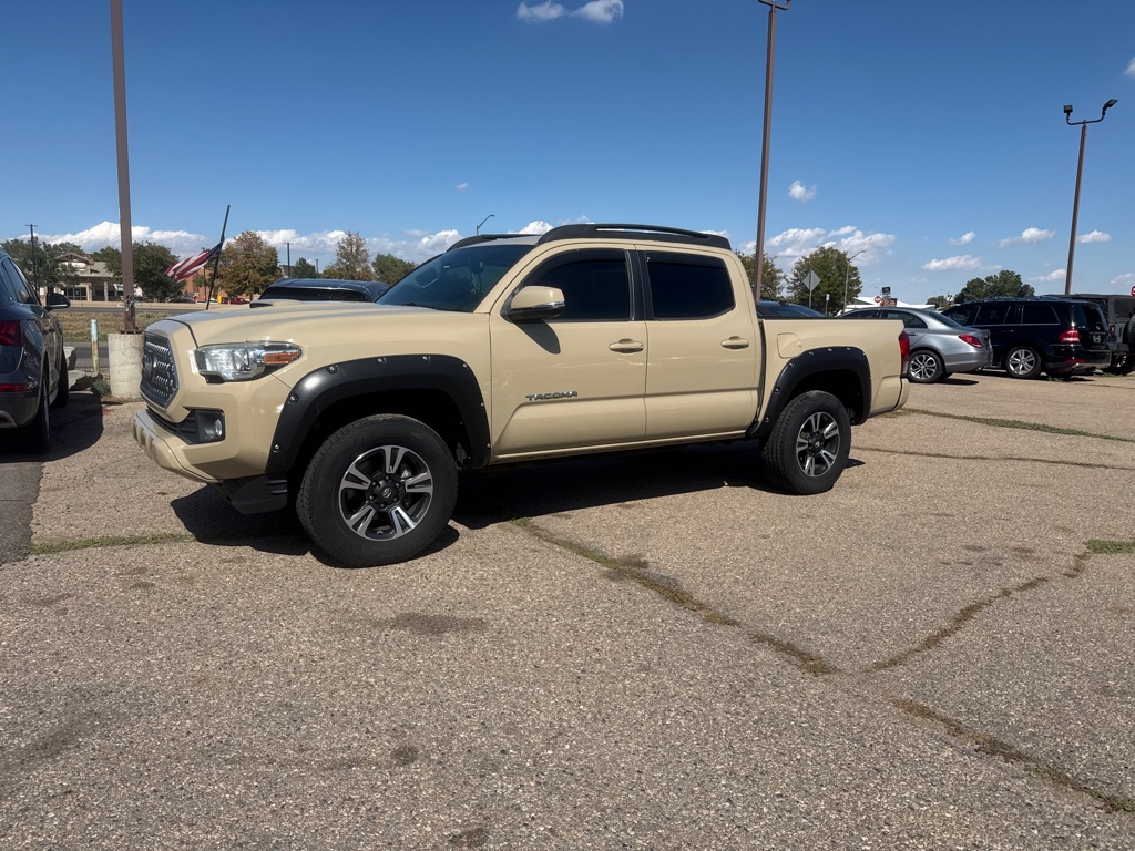 2018 TOYOTA TACOMA