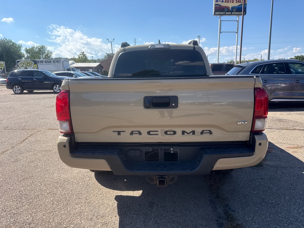Photo 6 of this TOYOTA TACOMA