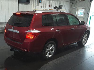 Photo 4 of this TOYOTA HIGHLANDER