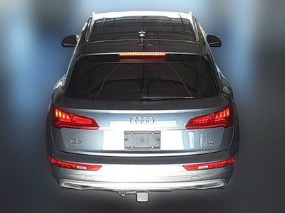Photo 5 of this AUDI Q5