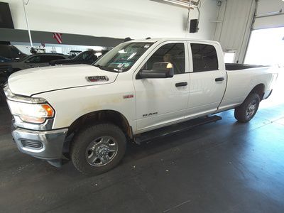 Photo 4 of this RAM 2500