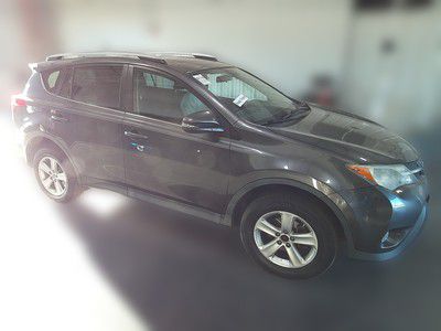 Photo 3 of this TOYOTA RAV4