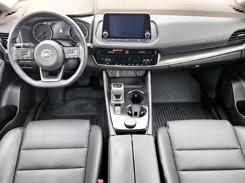 Photo 10 of this NISSAN ROGUE